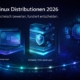 Abstrakte Architektur-Visualisierung zu Linux Distributionen 2026 mit Desktop-, Immutable- und KI-Layer in dunklem Cyan-Blau-Design im tiny-tool.de Branding